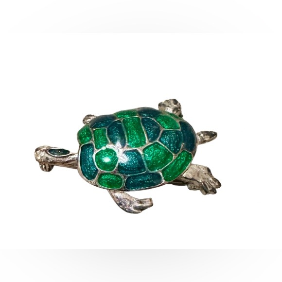 Green Enamel Turtle Brooch – Silver-Tone Pin - Picture 4 of 7